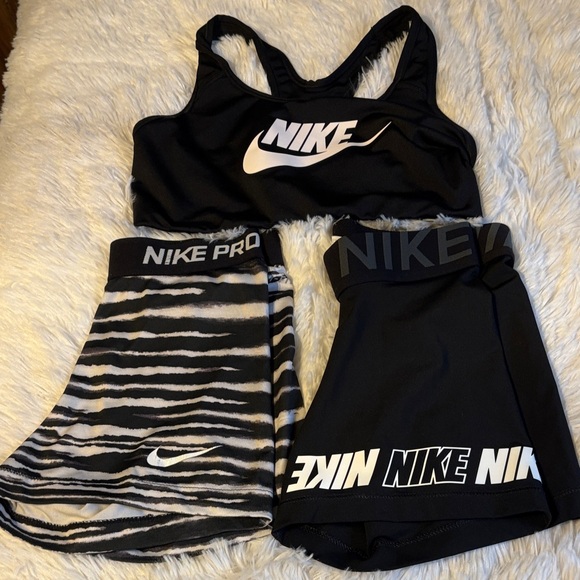 Nike Pants - Nike Bundle Black Sports Bra with 2 Pair Nike Pros